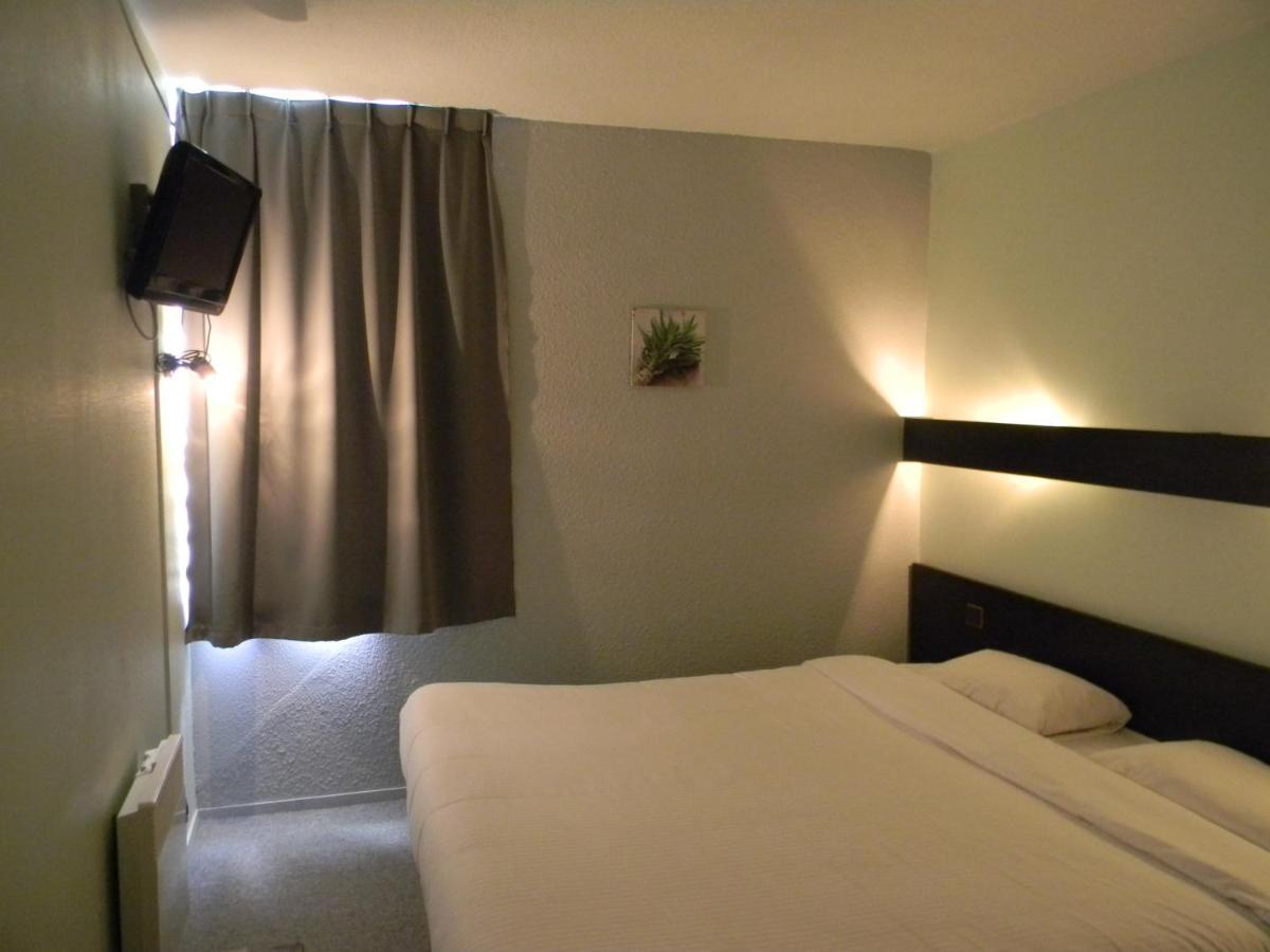 Class-Hotel Poitiers Exterior foto