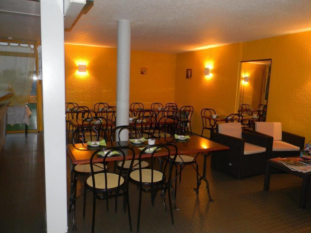 Class-Hotel Poitiers Exterior foto